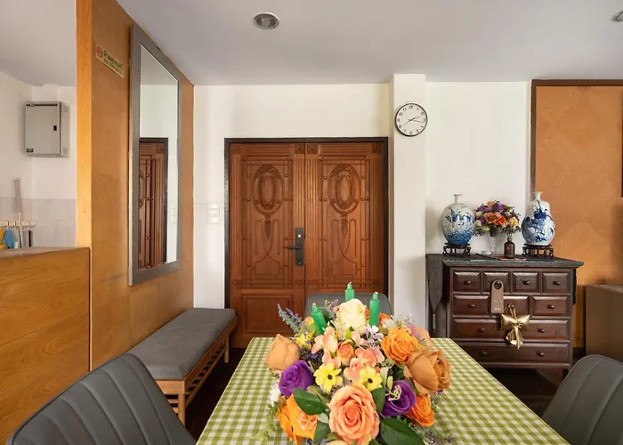 Star House Classic Style Homestay Bangkok