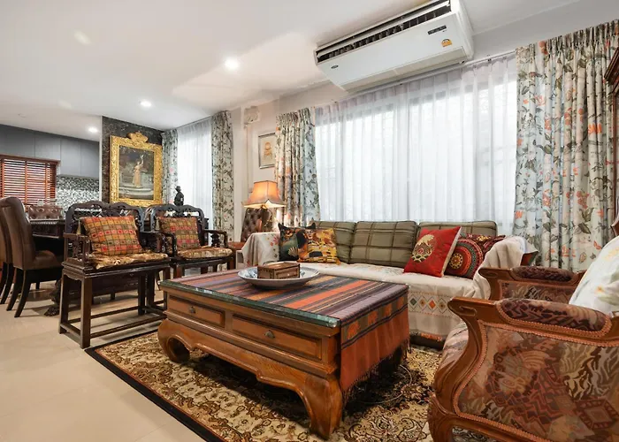 Star House Classic Style Homestay *