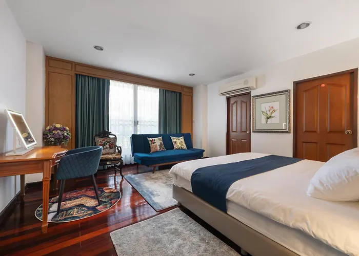 Star House Classic Style